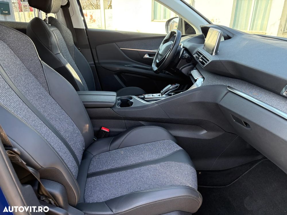 Peugeot 3008 PureTech 130 Stop & Start GPF EAT8 Allure Business-Paket - 12