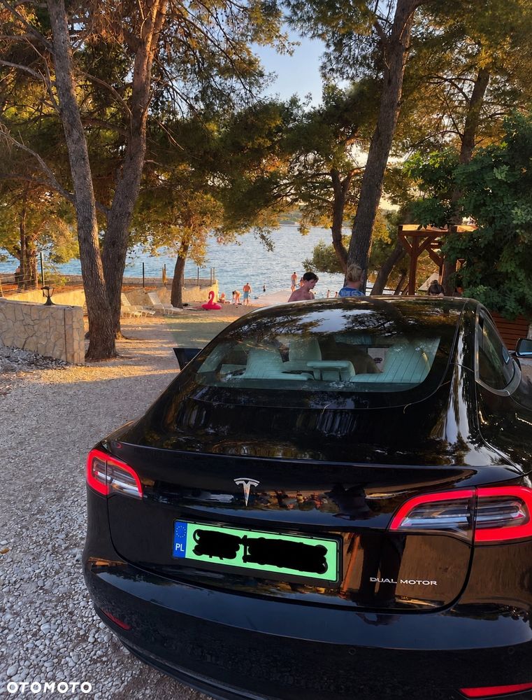 Tesla Model 3 Long Range AWD - 9