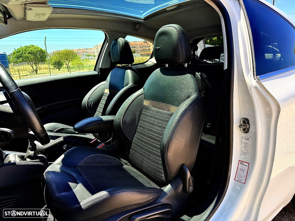 Peugeot 208 1.6 e-HDi Allure - 8