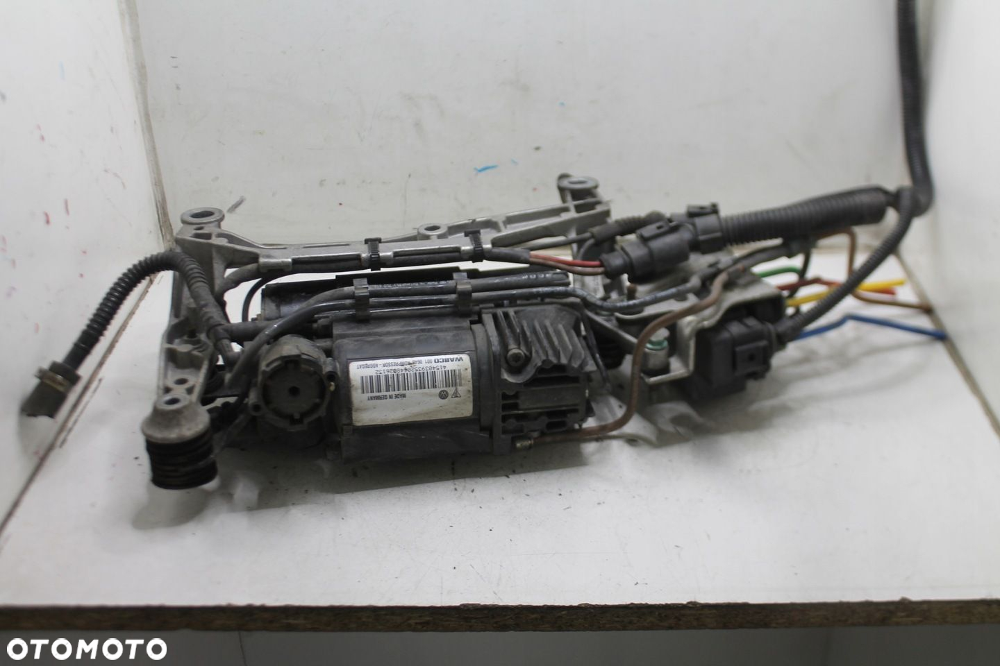 KOMPRESOR POMPA ZAWIESZENIA 7L0616006D VW TOUAREG 7L 02-10 - 4