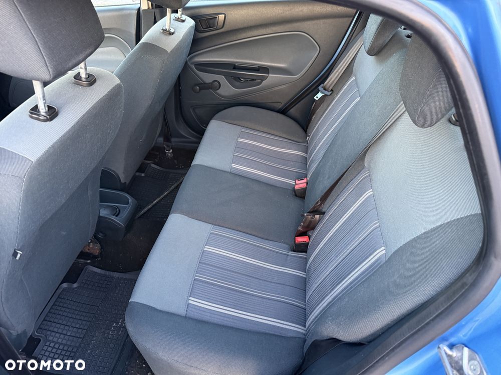 Ford Fiesta - 6