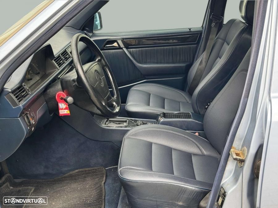 Mercedes-Benz E 250 - 8