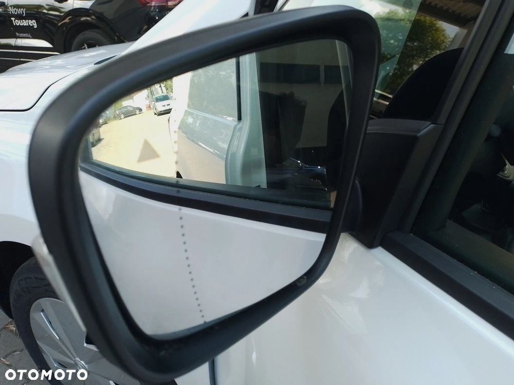 Nissan TOWNSTAR - 26