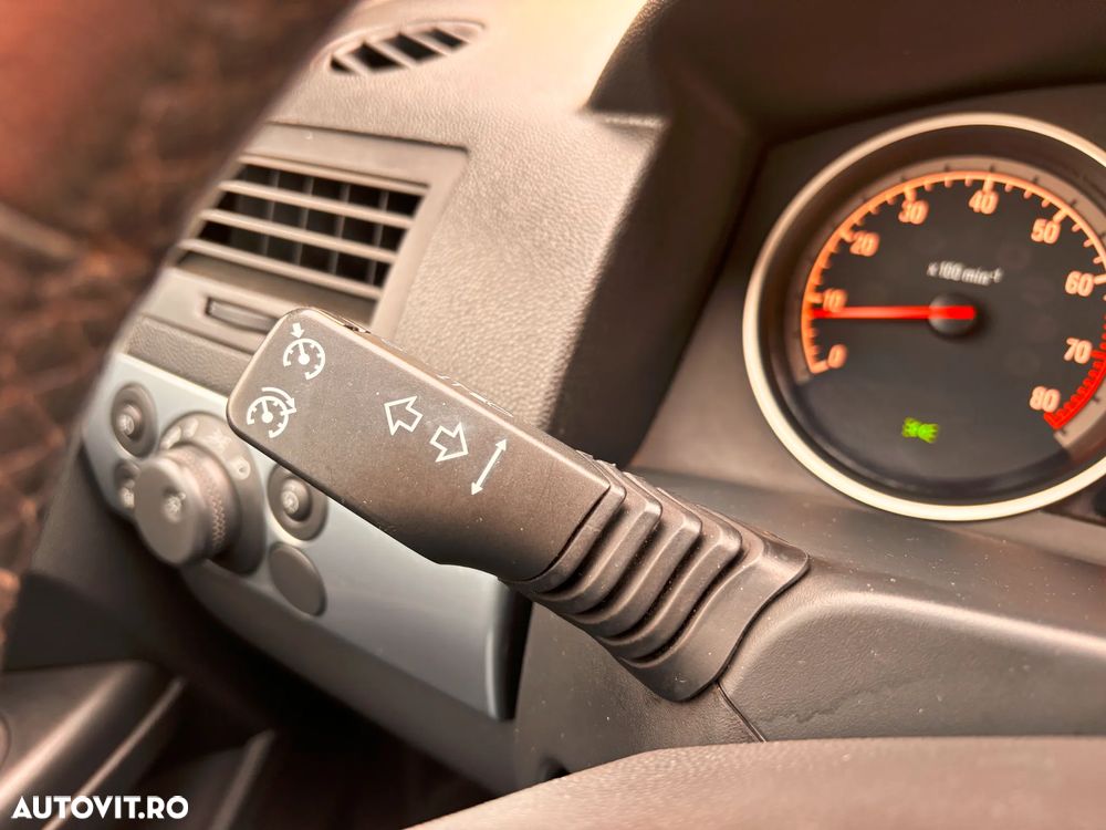 Opel Astra 1.8 Automatik Cosmo - 16