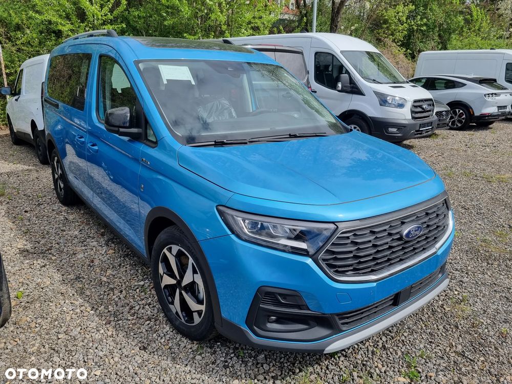 Ford Tourneo Connect Grand - 14