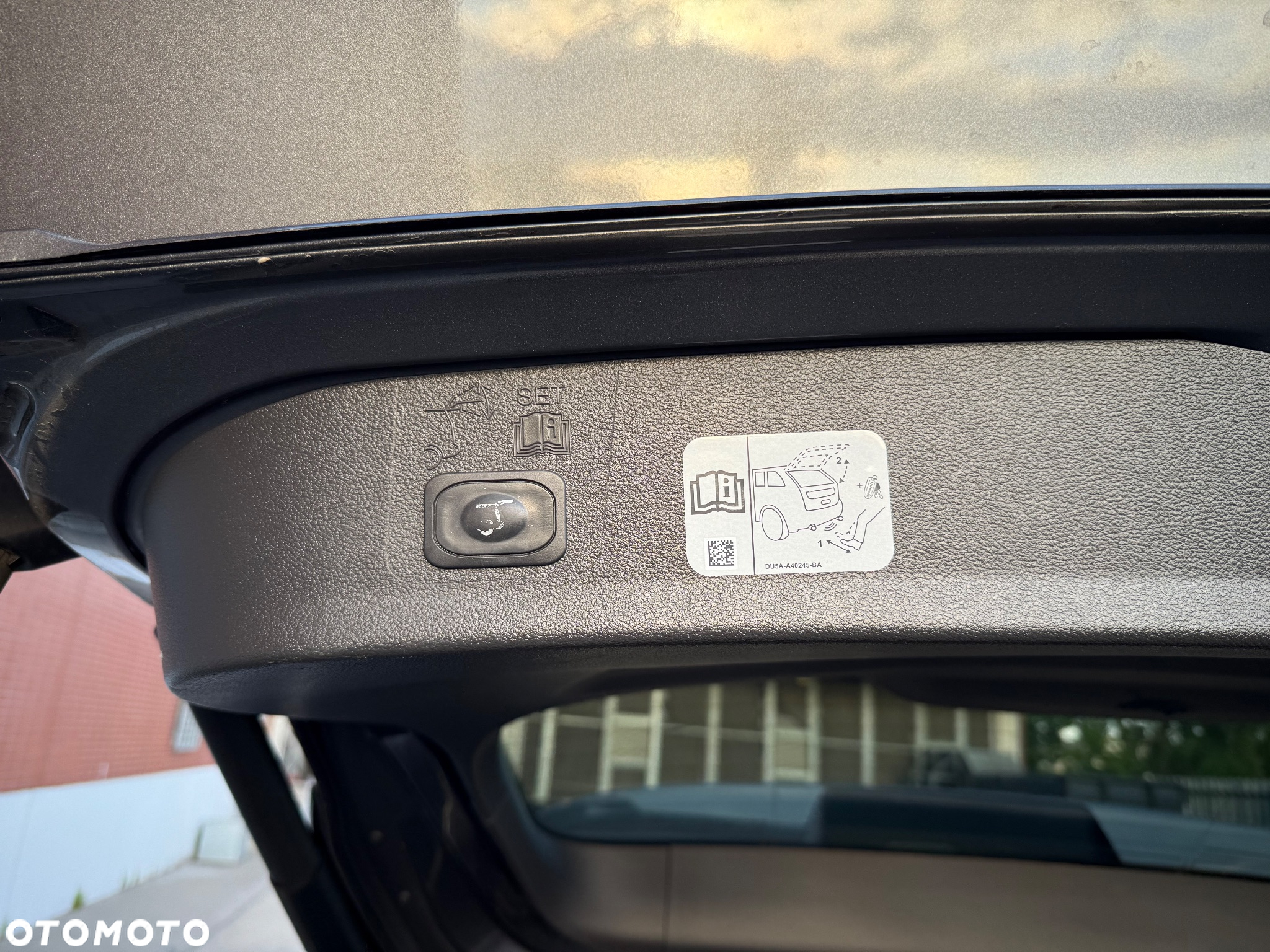 Ford Kuga - 16