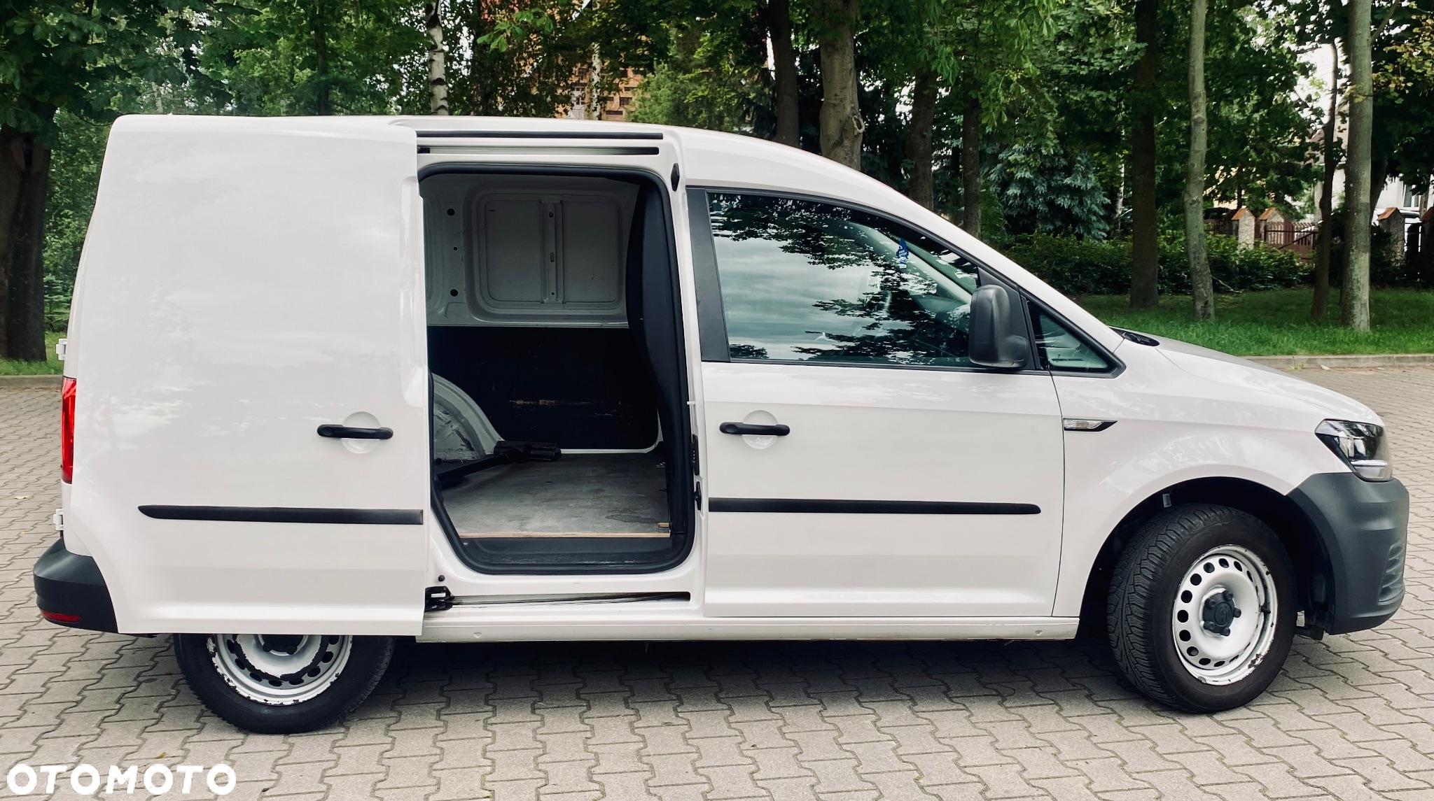Volkswagen Caddy - 9