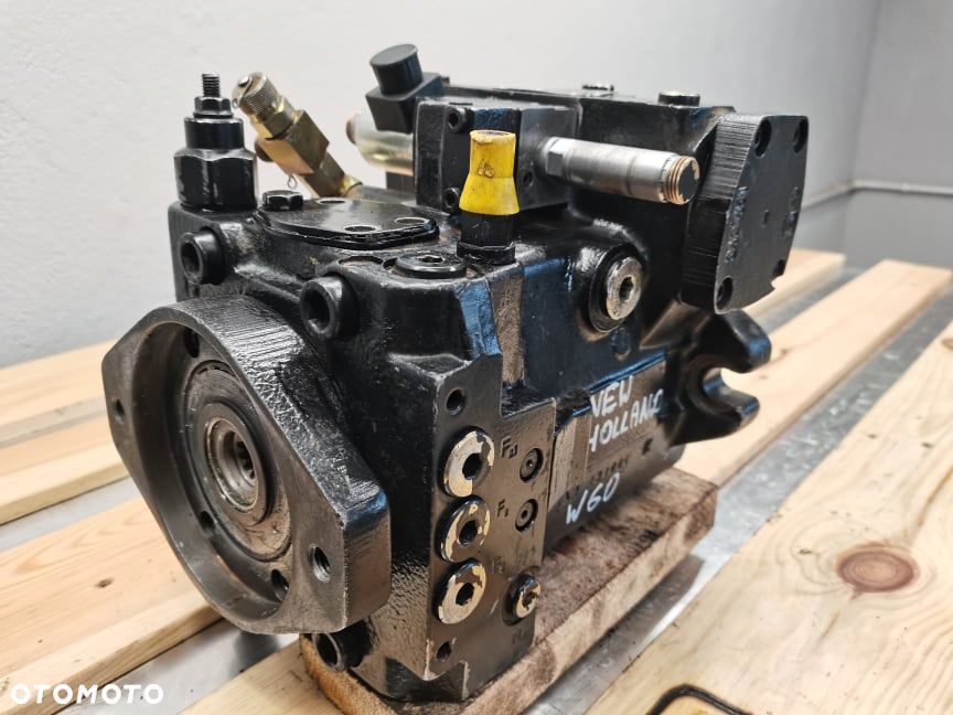 Pompa jazdy New Holland W60 {Rexroth A4VG56DA1D2} - 1