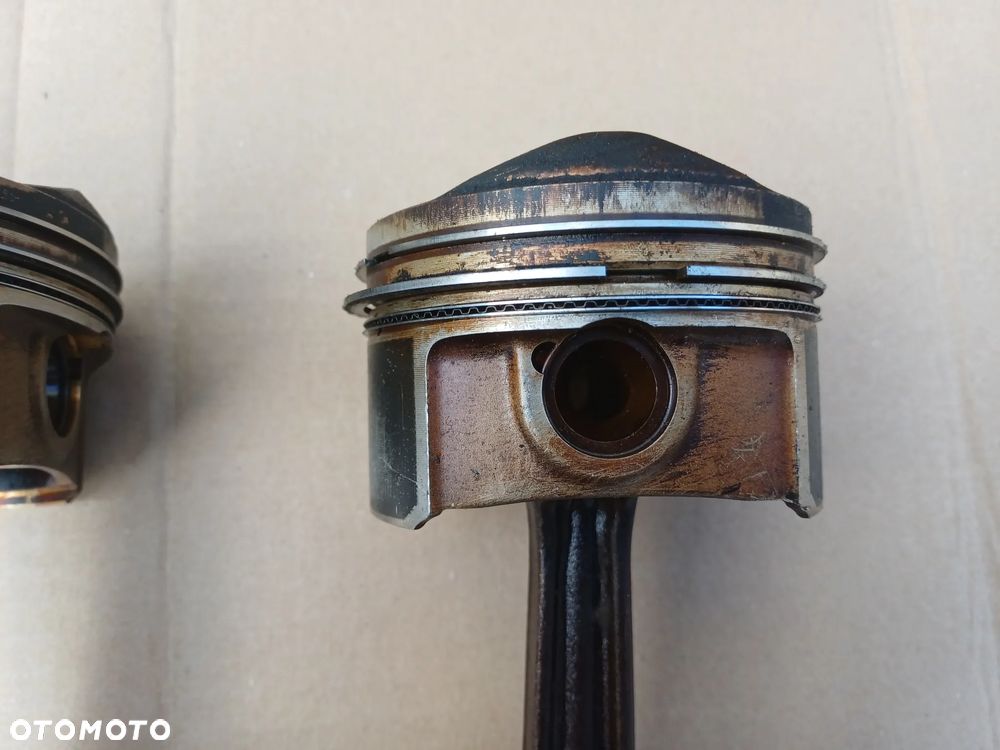 Tłok korbowód Audi A3 8P A4 B7 GOLF V PASSAT B6 2.0 TFSI BGB 82P41 06DA - 6
