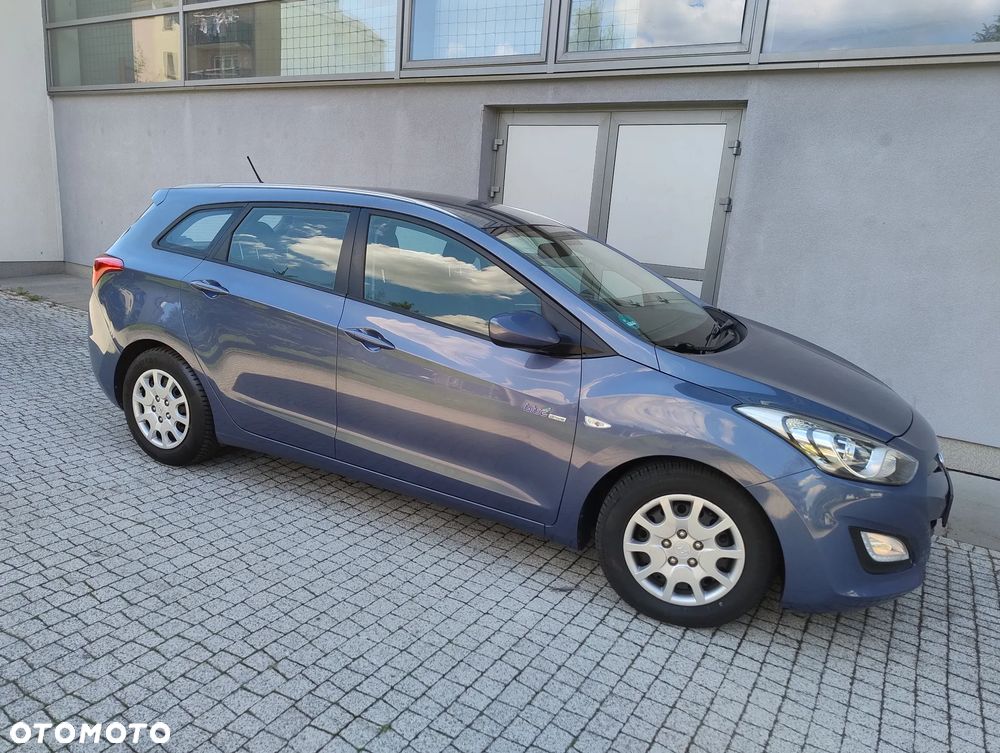 Hyundai i30 1.6 Trend - 2