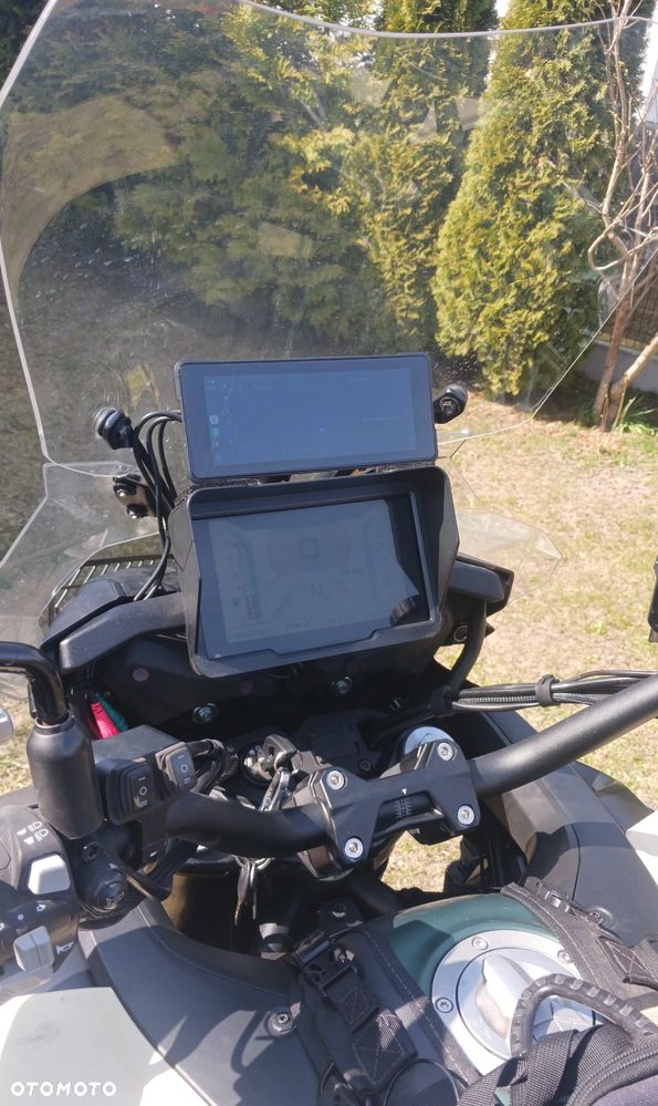 QJMOTOR SRT 800SX - 12
