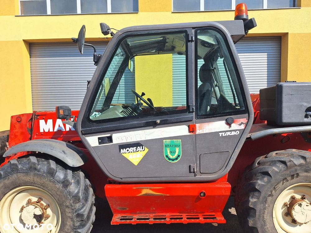 Manitou Mt 835 - 37