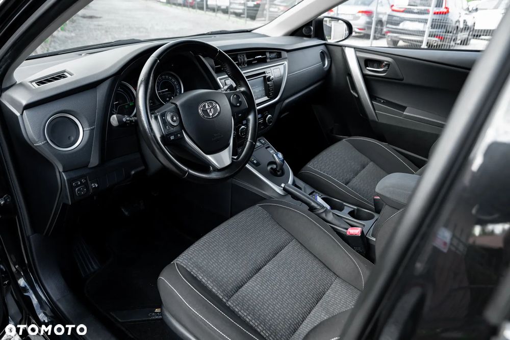 Toyota Auris - 17