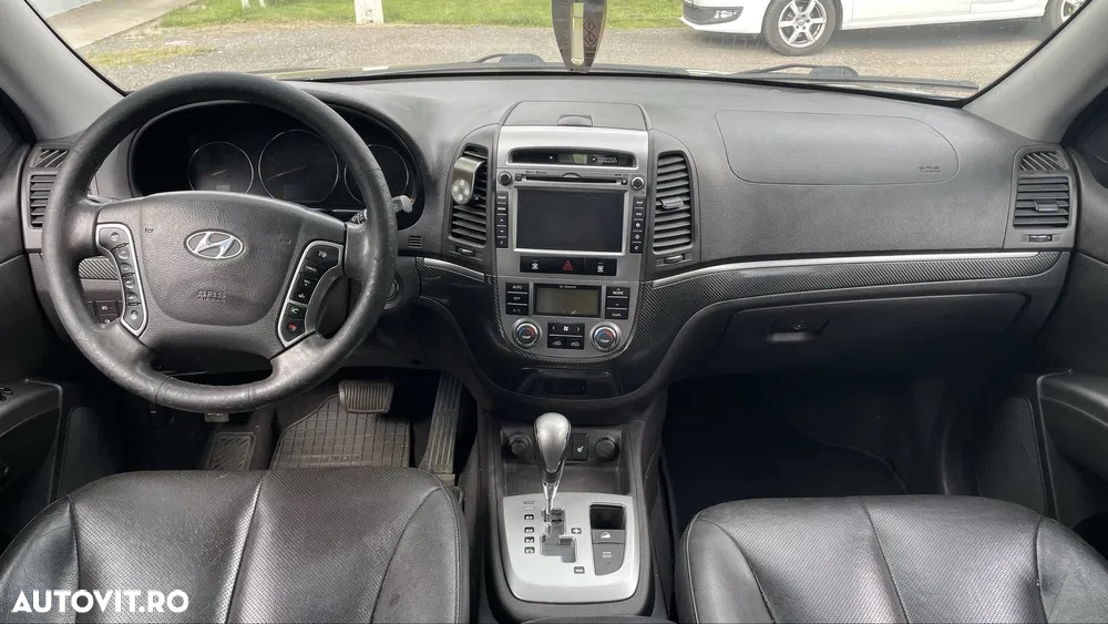 Hyundai Santa Fe 2.2 CRDi 4WD Automatik Premium - 8