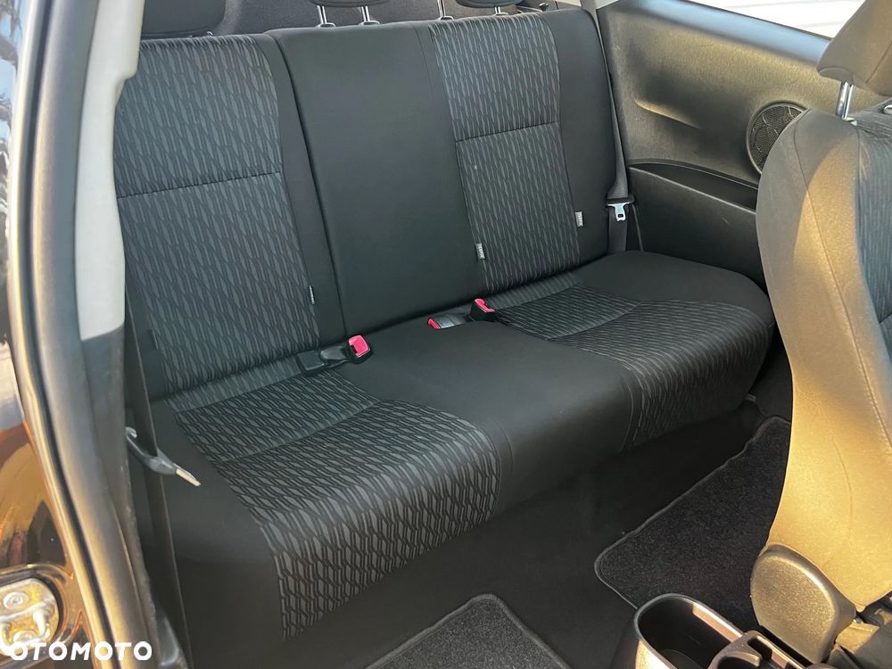 Toyota Yaris 1.0 Life - 10