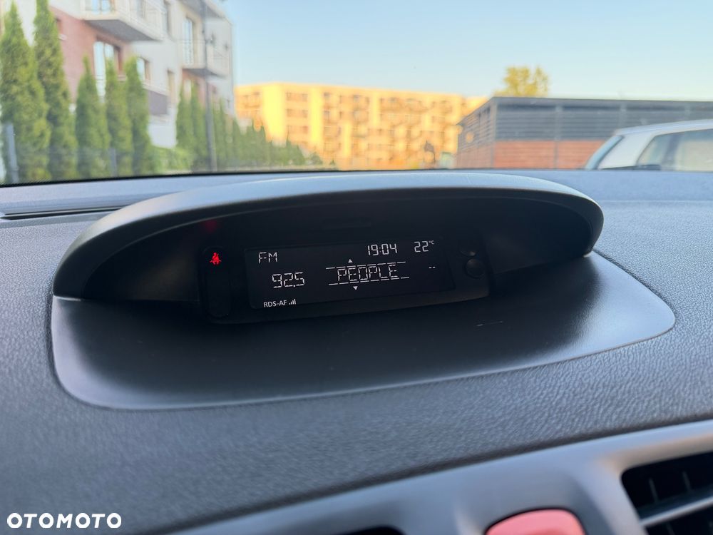 Renault Megane 1.6 16V 110 LIMITED - 23