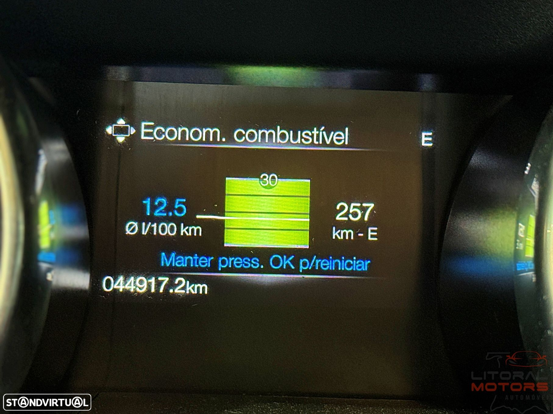 Ford Mustang 2.3i EcoBoost - 23