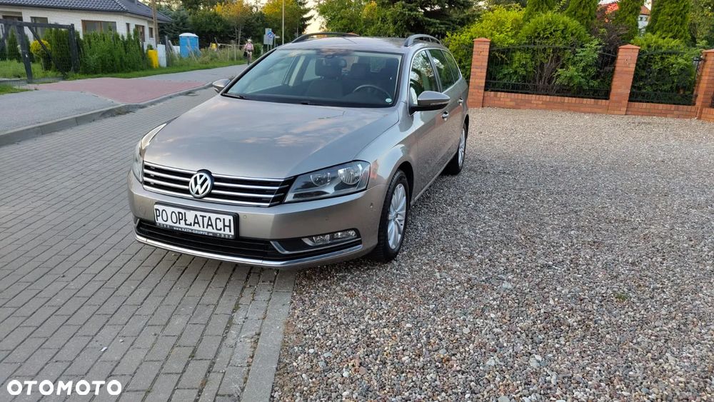 Volkswagen Passat 2.0 TDI Comfortline - 30