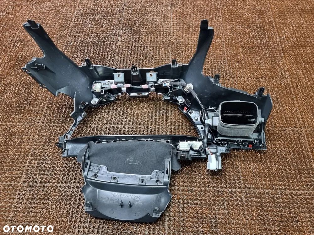 LEXUS ES od 2018r Osłona Zaślepka Obudowa Panel Deski Zegarów Schowek Kratka Nawiewu - 29