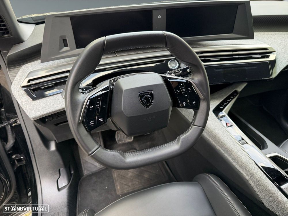 Peugeot 3008 1.2 Hybrid Allure e-DCS6 - 12
