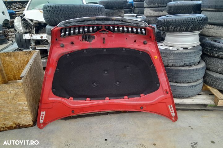 Capota motor CU DEFECT CU DEFECT Skoda Octavia 2 [facelift] [2008 - 2 - 6