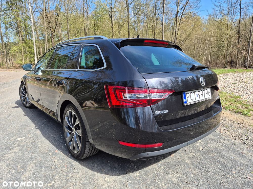 Skoda Superb 2.0 TDI L&K DSG - 7