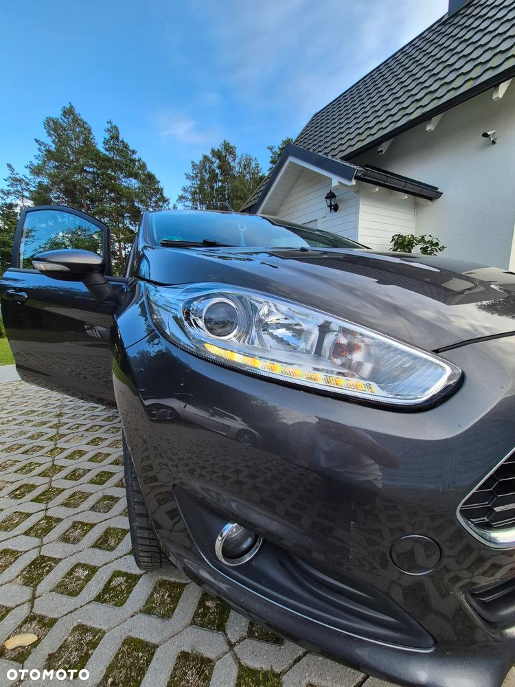Ford Fiesta 1.0 EcoBoost Titanium - 6