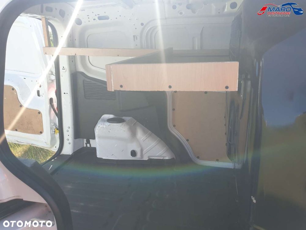 Ford COURIER SALON PL - 14