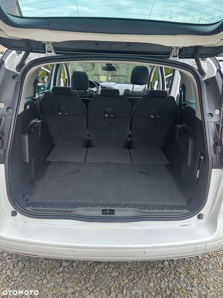 Peugeot 5008 HDI FAP 115 Family - 21