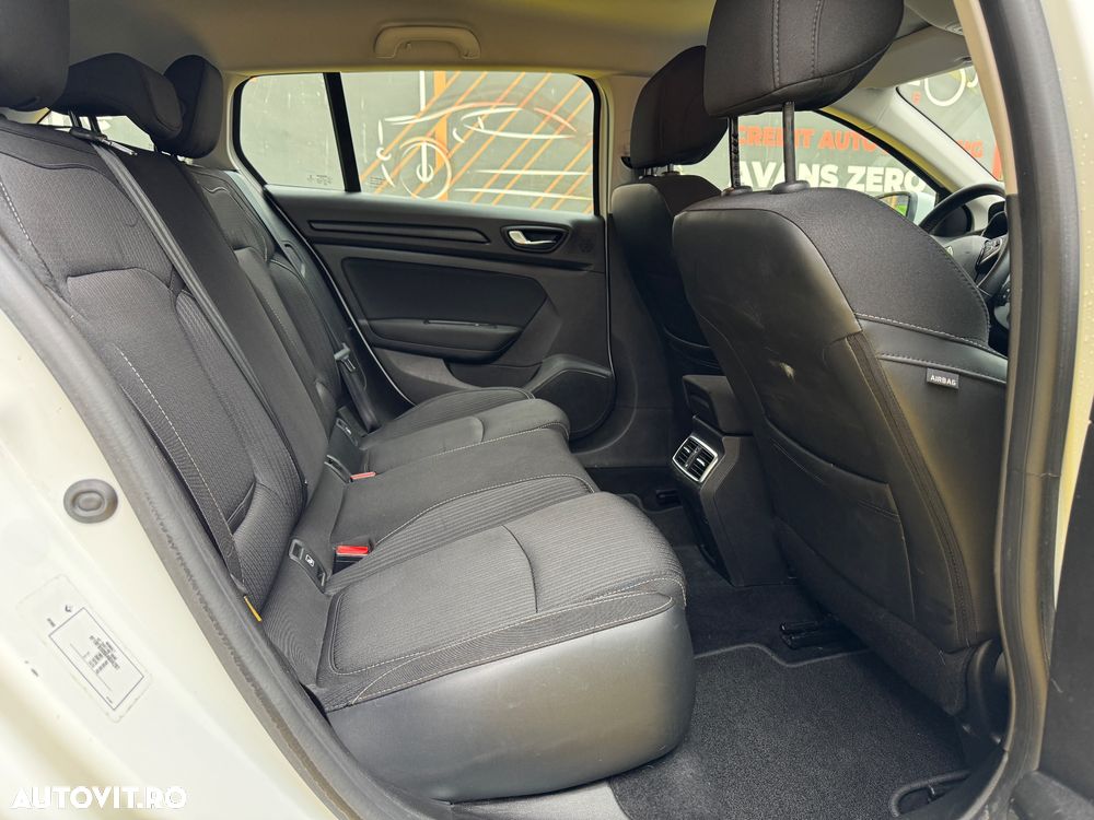 Renault Megane - 21