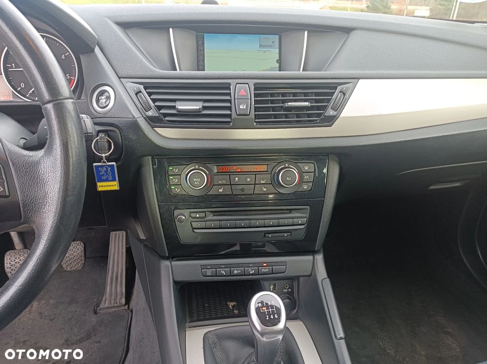 BMW X1 xDrive18d xLine - 23