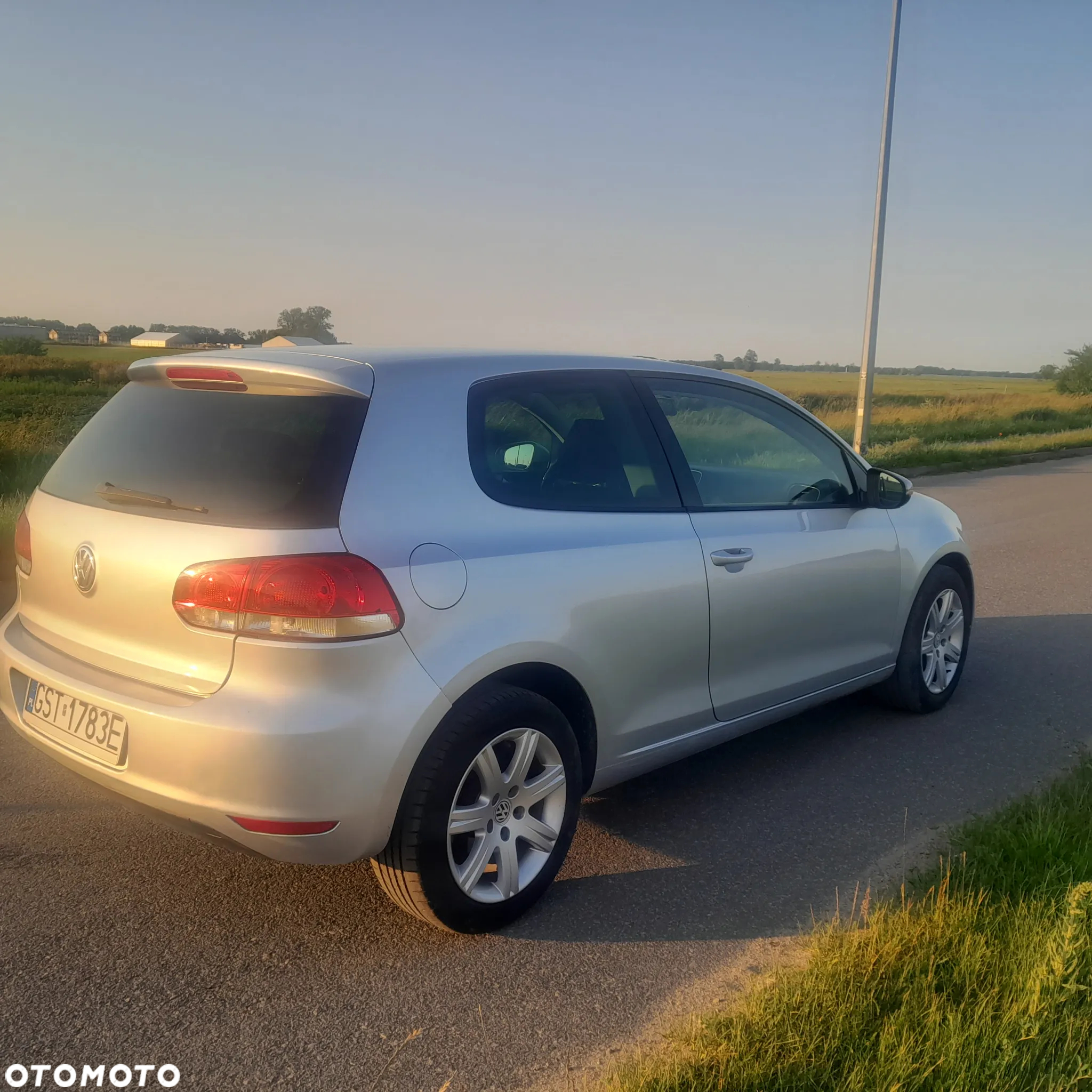 Volkswagen Golf V 1.4 Comfortline - 10