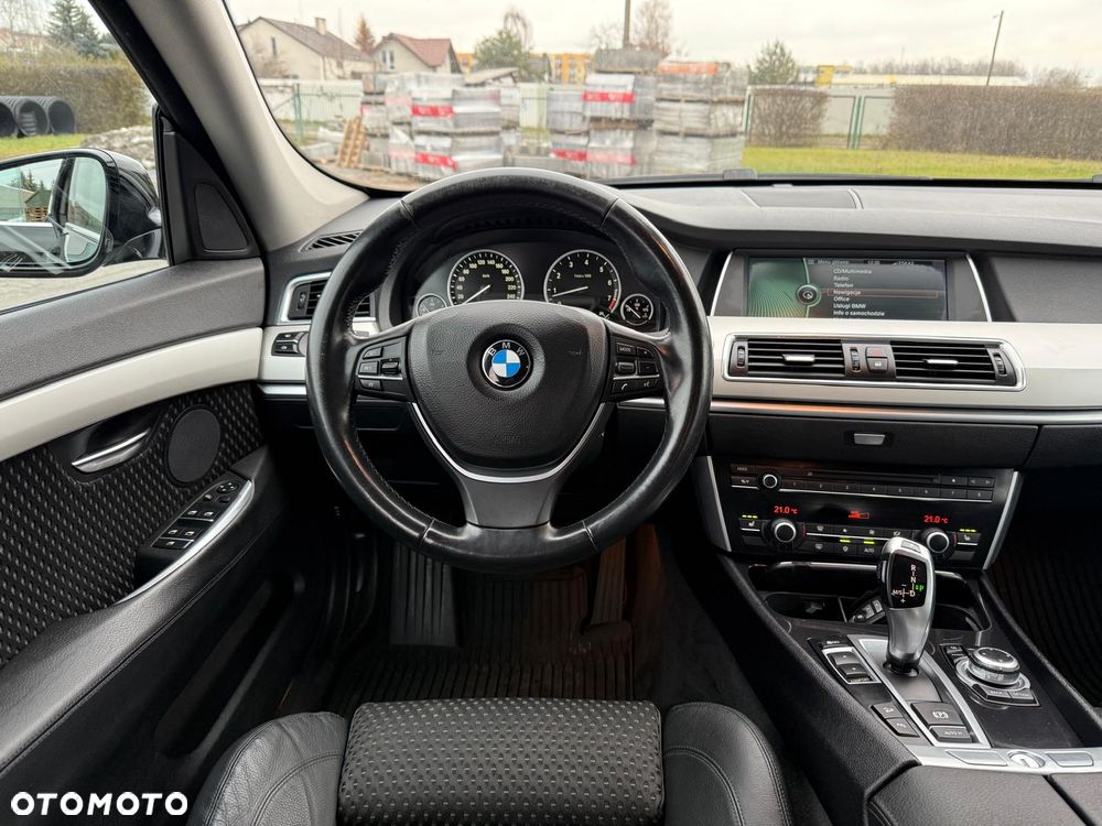 BMW Seria 5 535i xDrive - 20
