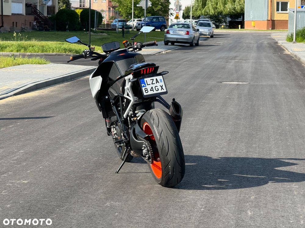 KTM Super Duke - 12