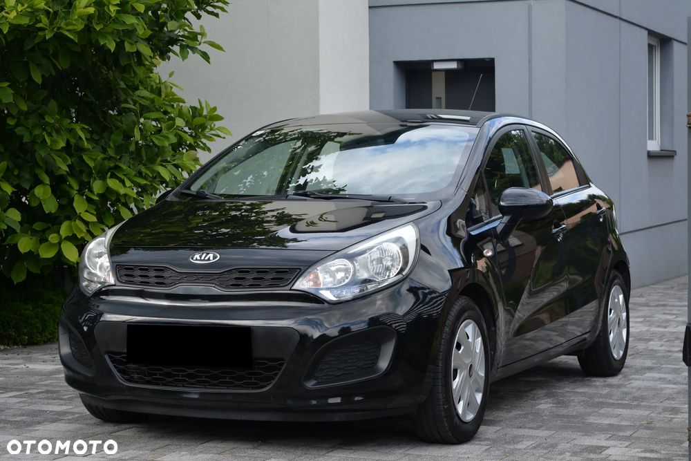 Kia Rio 1.2 Dream Team Edition - 3