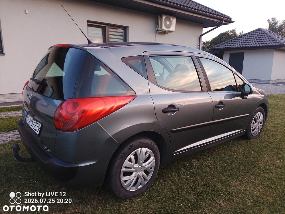 Peugeot 207 - 7