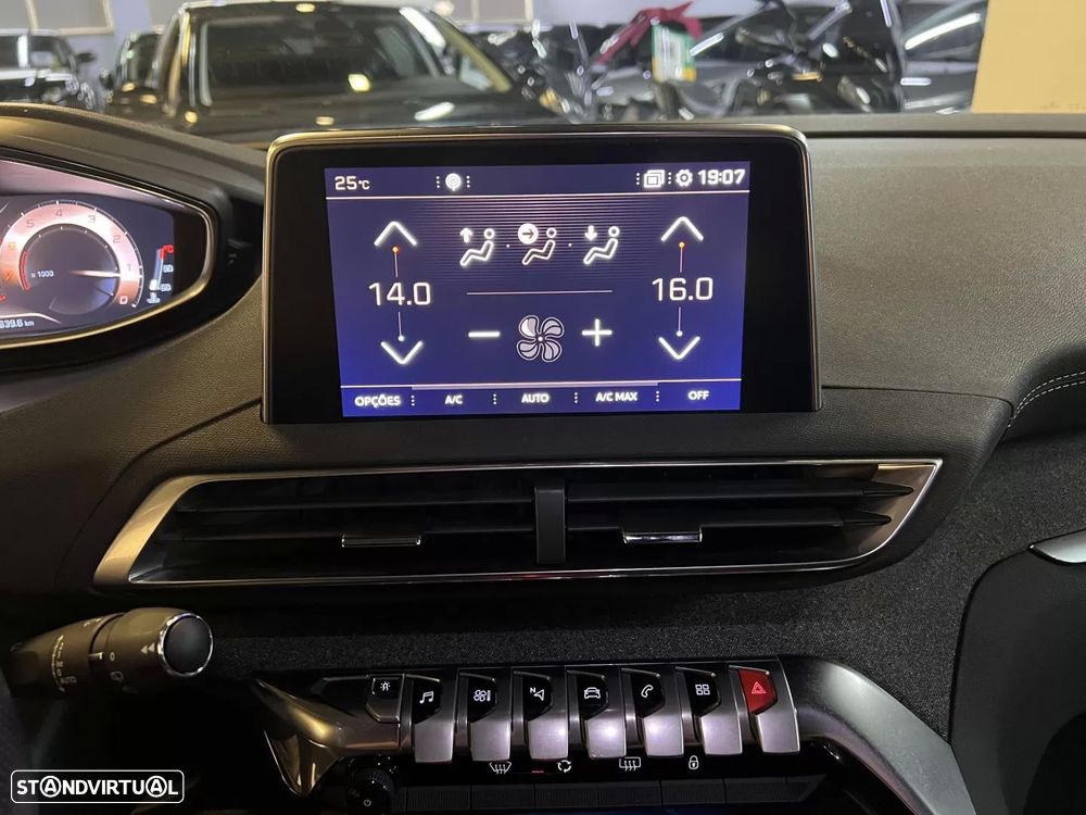 Peugeot 3008 1.2 PureTech GT Line - 22