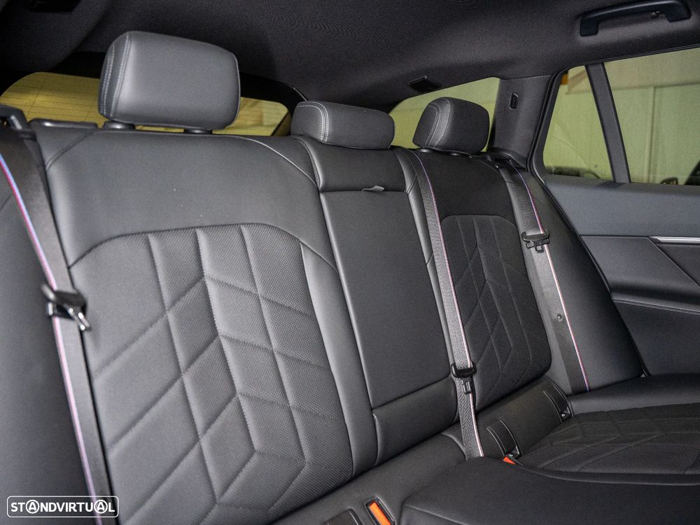 BMW i5 eDrive40 Pack Desportivo M Pro - 21
