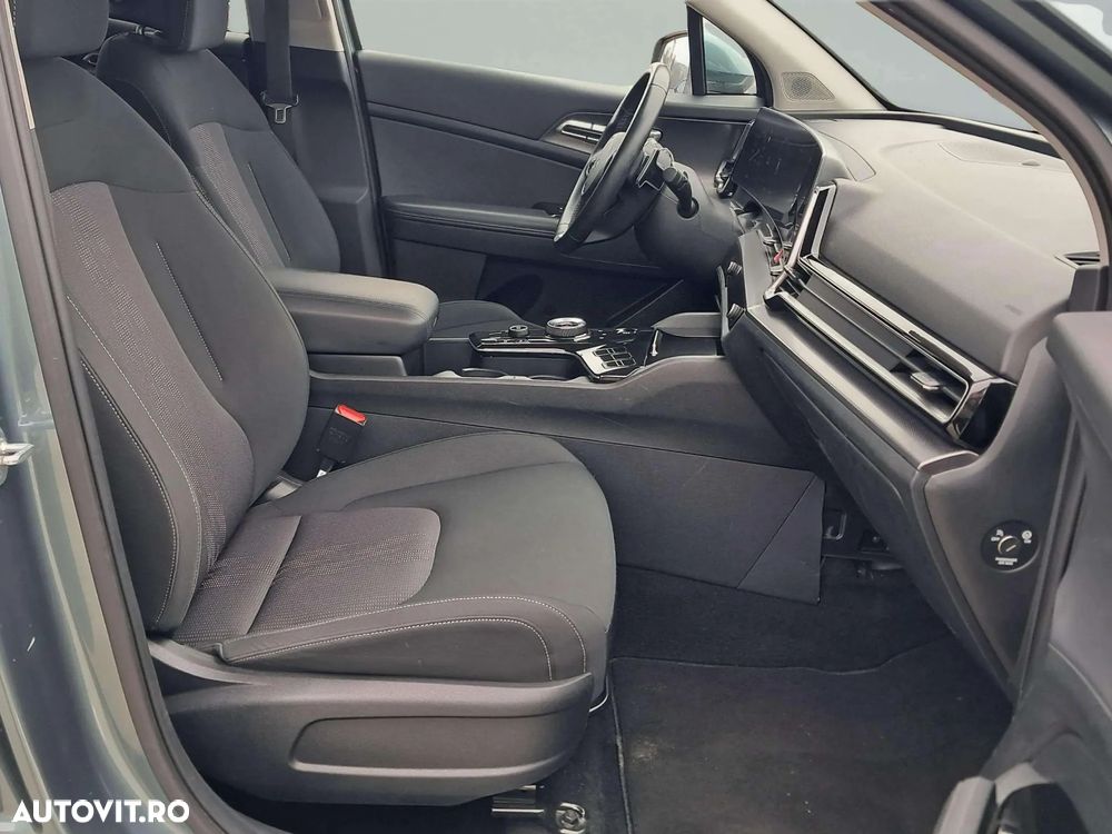 Kia Sportage 1.6 T-GDI HEV 6AT 4x2 Style - 17