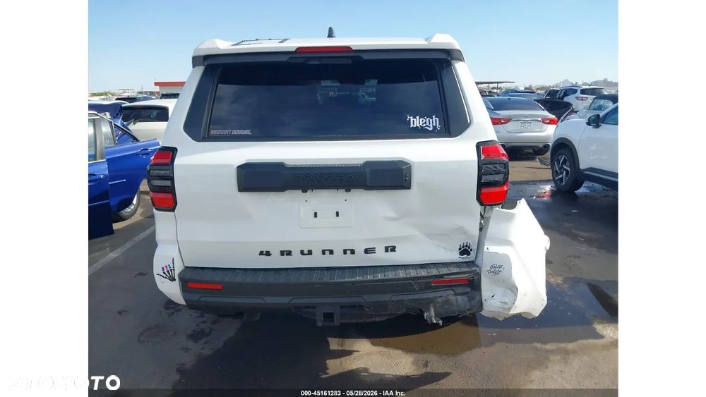Toyota 4-Runner - 8