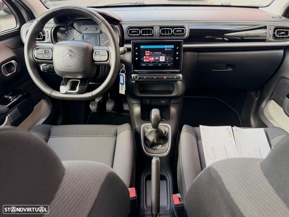Citroën C3 1.2 PureTech Shine - 4
