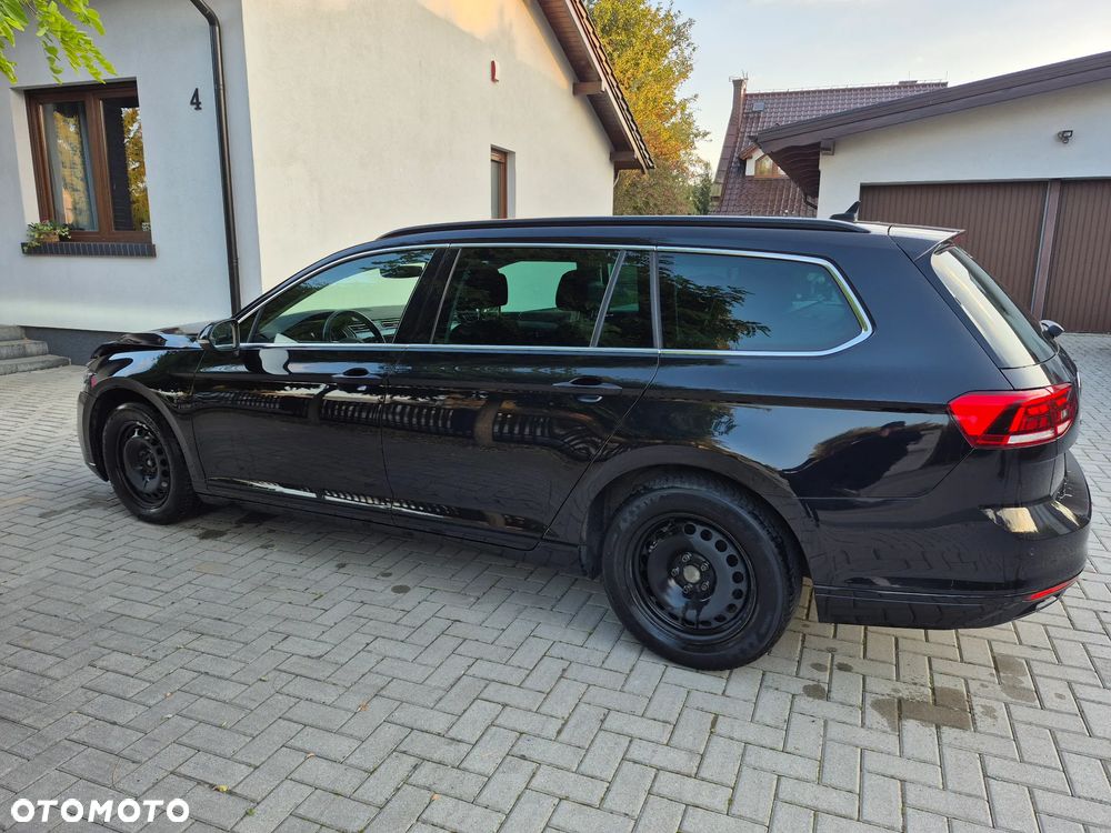 Volkswagen Passat - 7
