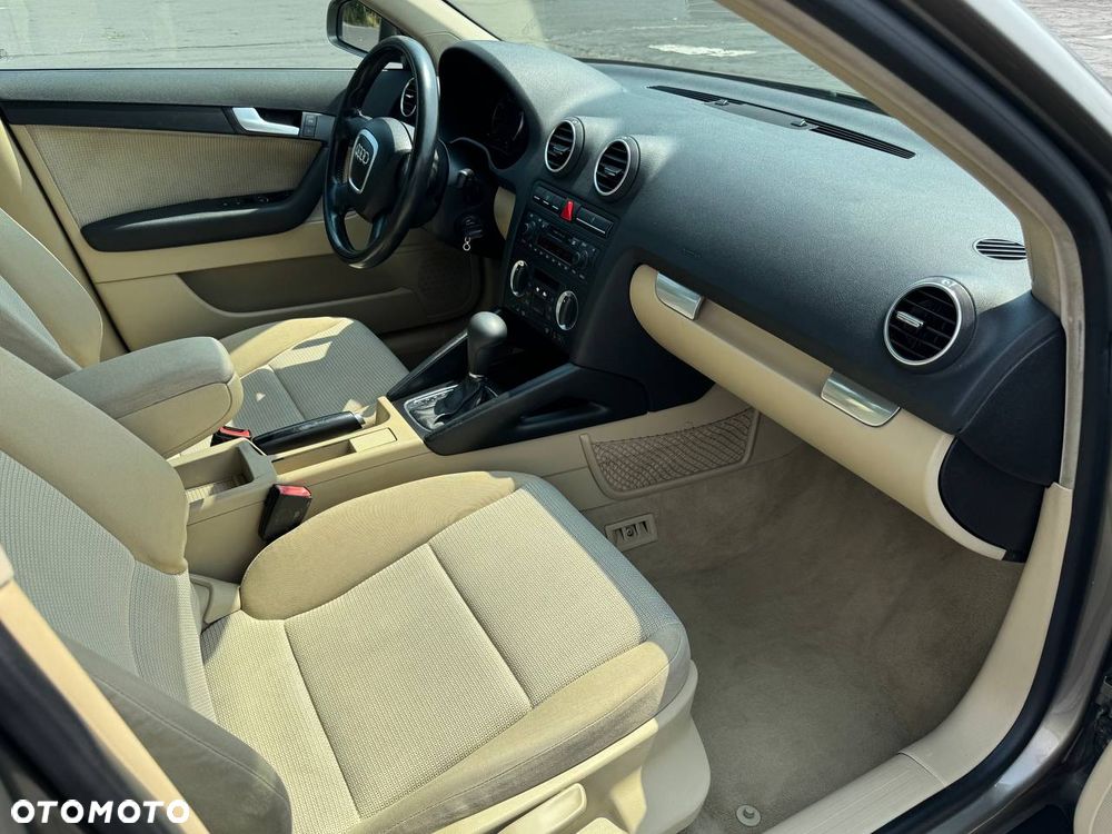Audi A3 Sportback - 37