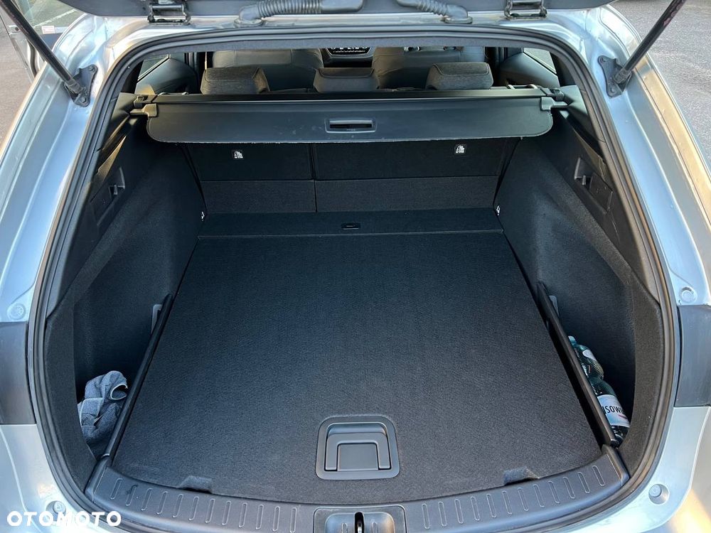 Toyota Corolla - 11