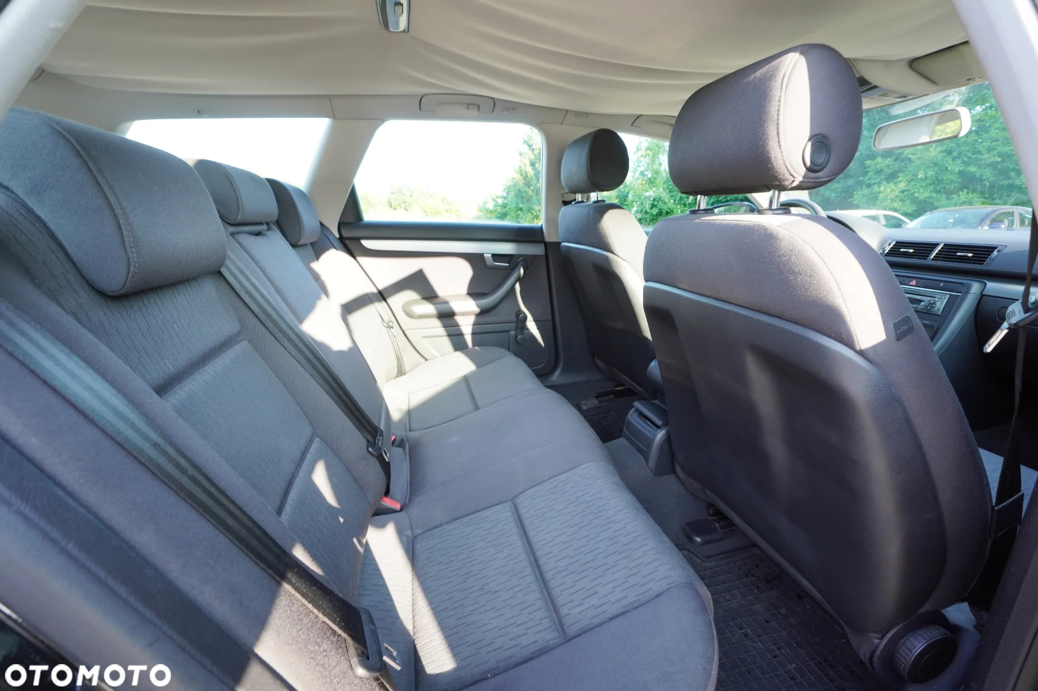 Audi A4 Avant 2.0T FSI - 14