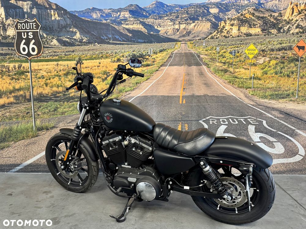 Harley-Davidson Sportster Iron 883 - 6