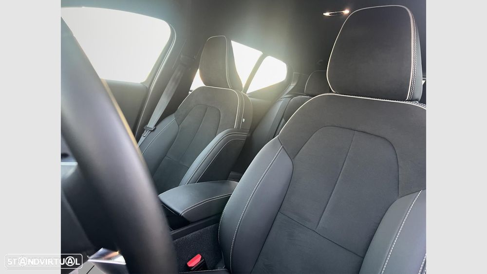 Volvo XC 40 1.5 T5 PHEV Plus Bright - 10