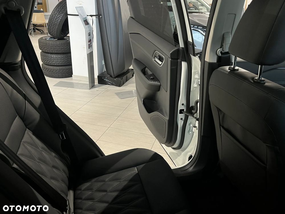 Nissan X-Trail - 24