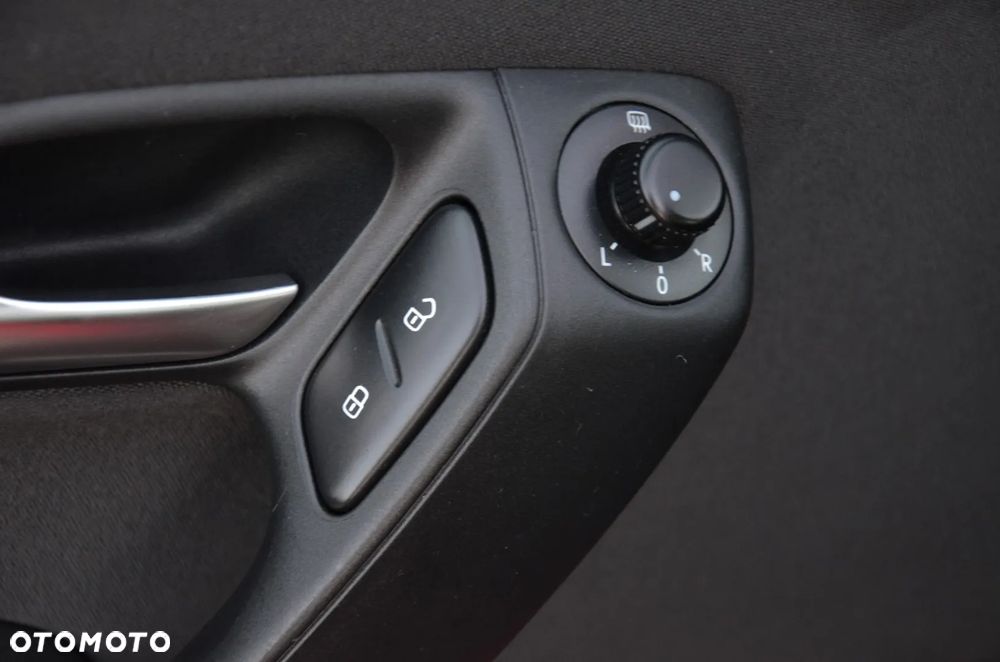 Volkswagen Polo 1.2 TDI Blue Motion - 24