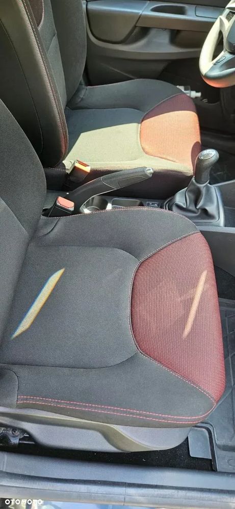 Renault Clio 1.5 dCi Alize - 13